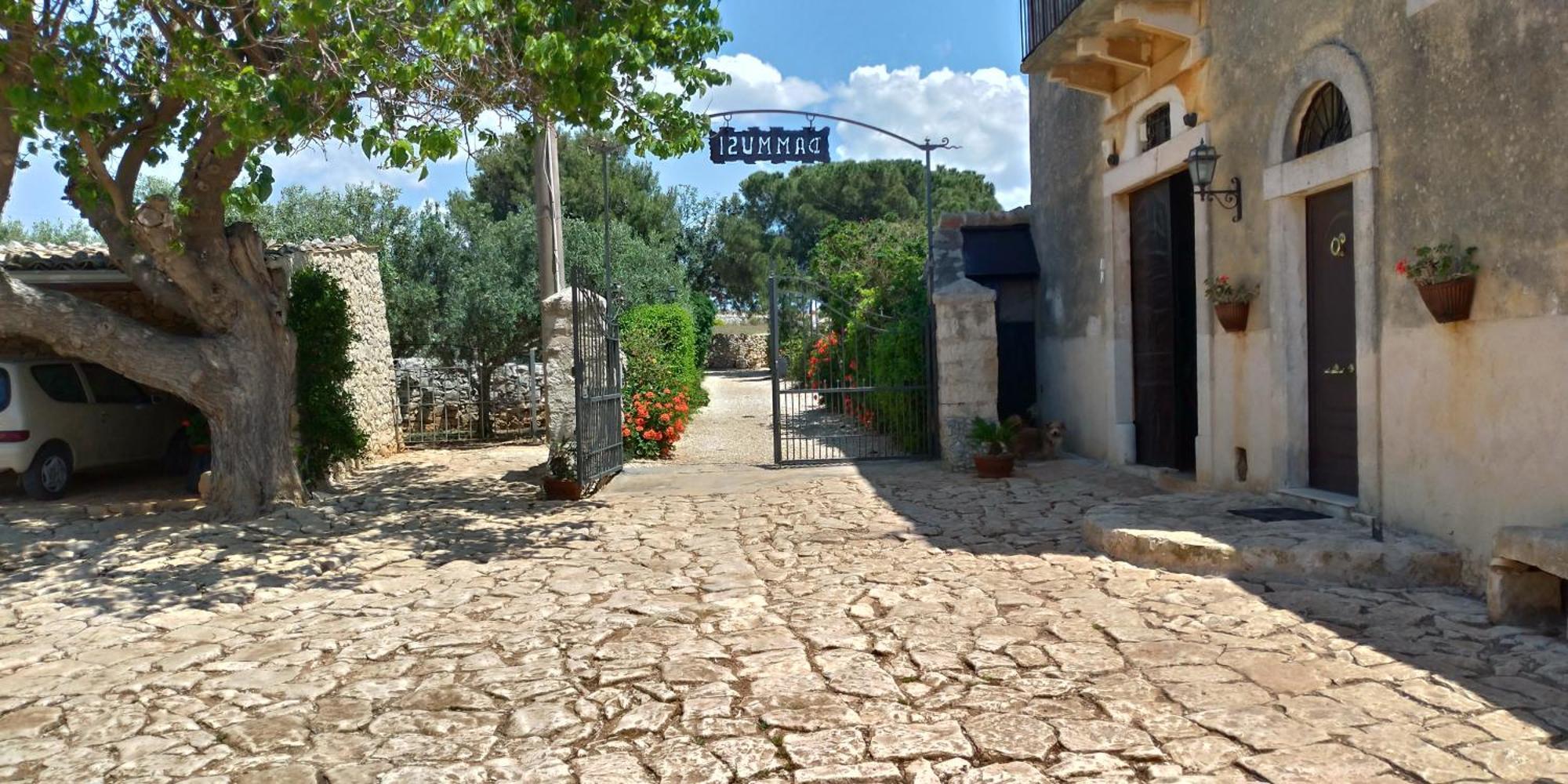 I Dammusi Villa Санта Кроче Камерина Екстериор снимка